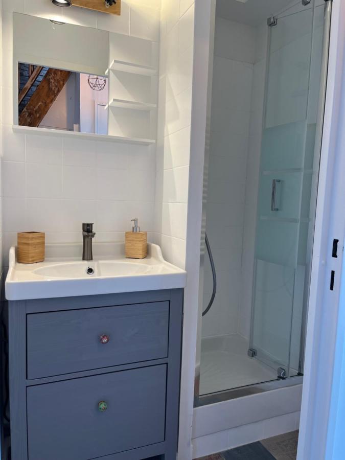 Appartement Hyeres - Costebelle Duplex Vue Mer Balcon Residence Privee Parking - Marie Caroline Bagian luar foto