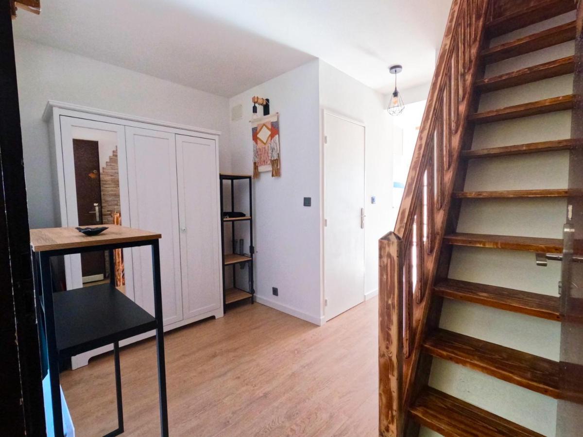 Appartement Hyeres - Costebelle Duplex Vue Mer Balcon Residence Privee Parking - Marie Caroline Bagian luar foto